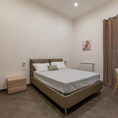 Apartments La Cala By Wonderful Italy Palermo Exterior photo